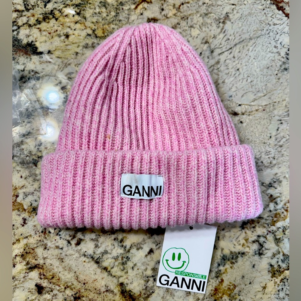 GANNI Pink Wool Rib Knit Beanie. NWT